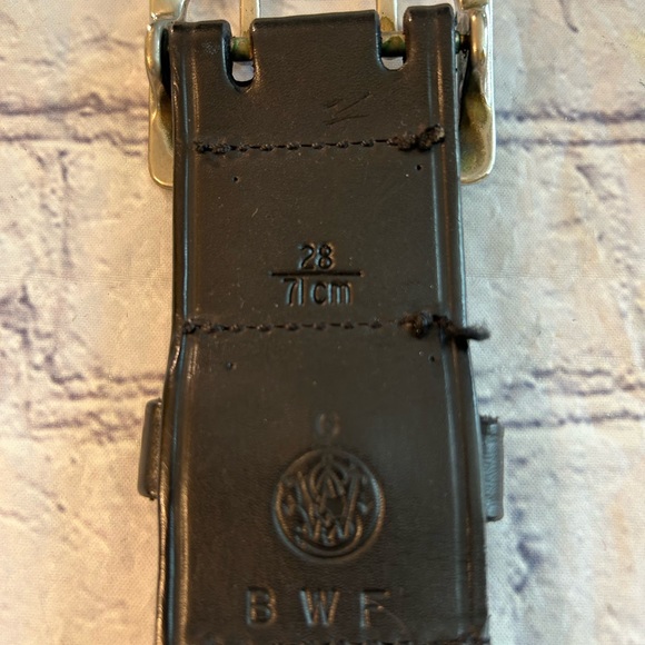 BWF MENS DOUBLE PRONG & HOLES CHUNKY WIDE BLACK LEATHER BELT SIZE 28 - Picture 11 of 11